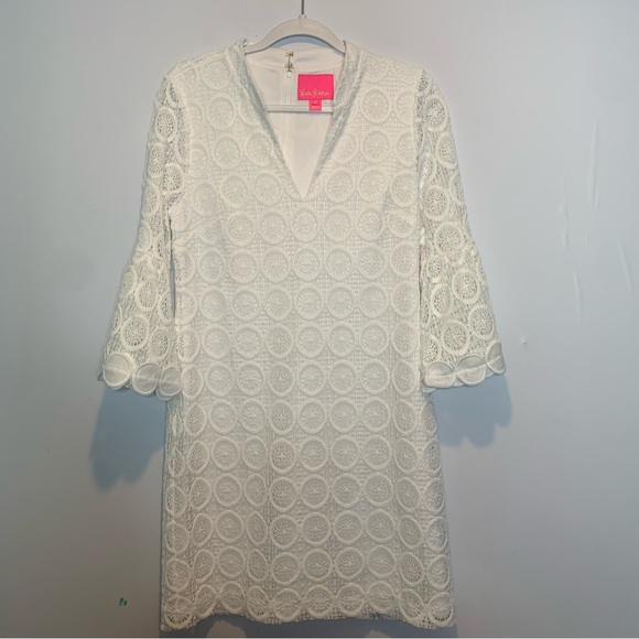 Lilly Pulitzer Zelle Dress Resort White Zanzibar Disc Lace Bell Sleeve Shift - Picture 2 of 6